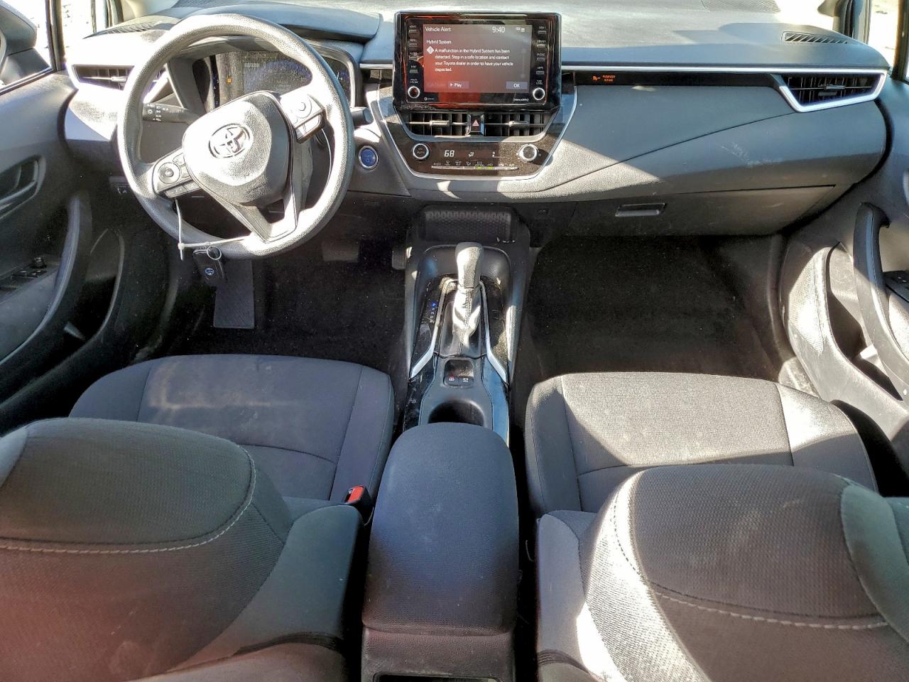 2022 TOYOTA COROLLA LE photo 8