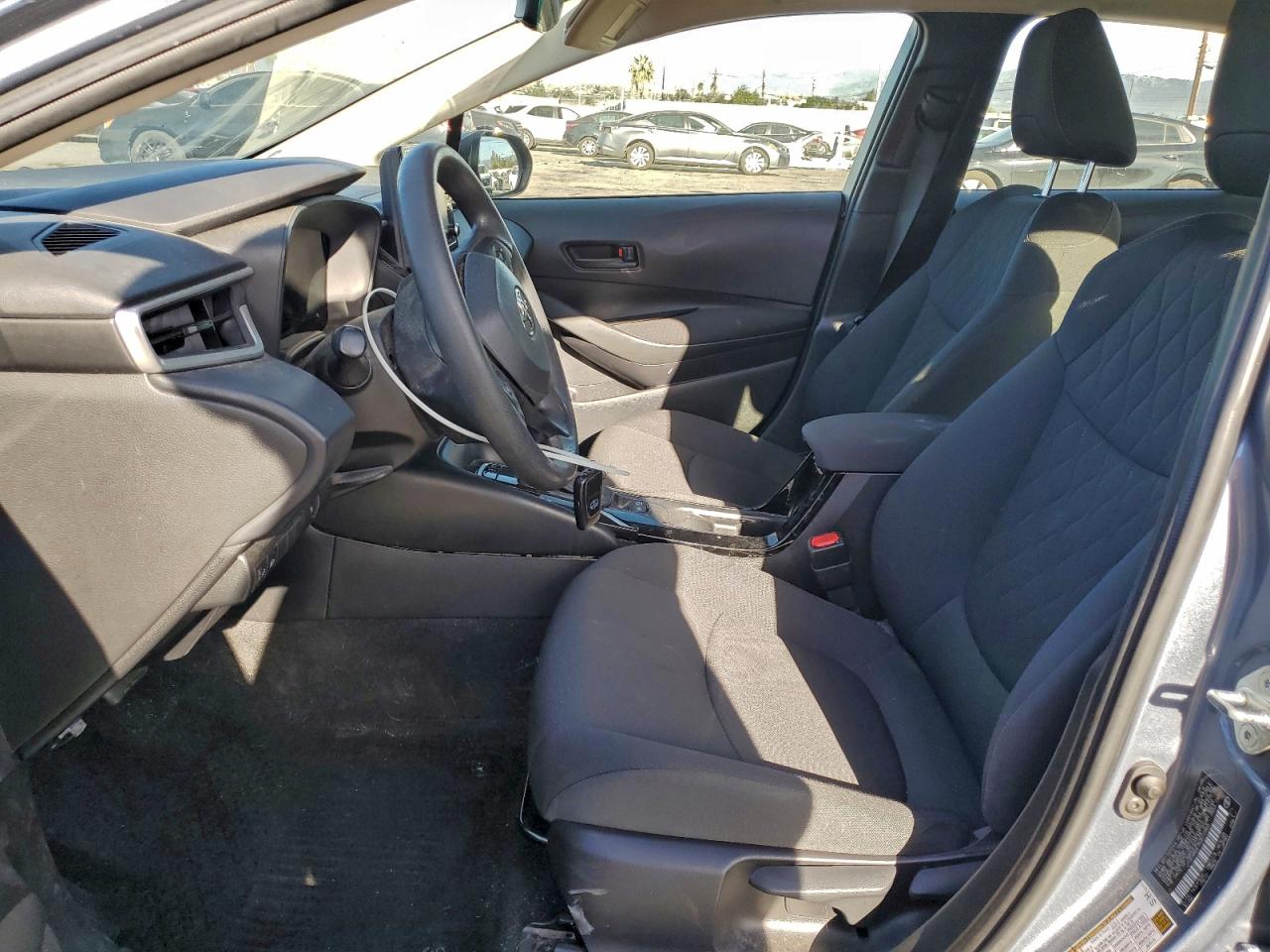 2022 TOYOTA COROLLA LE photo 7