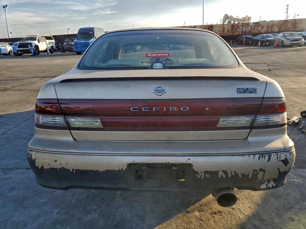 1997 INFINITI I30 photo 6