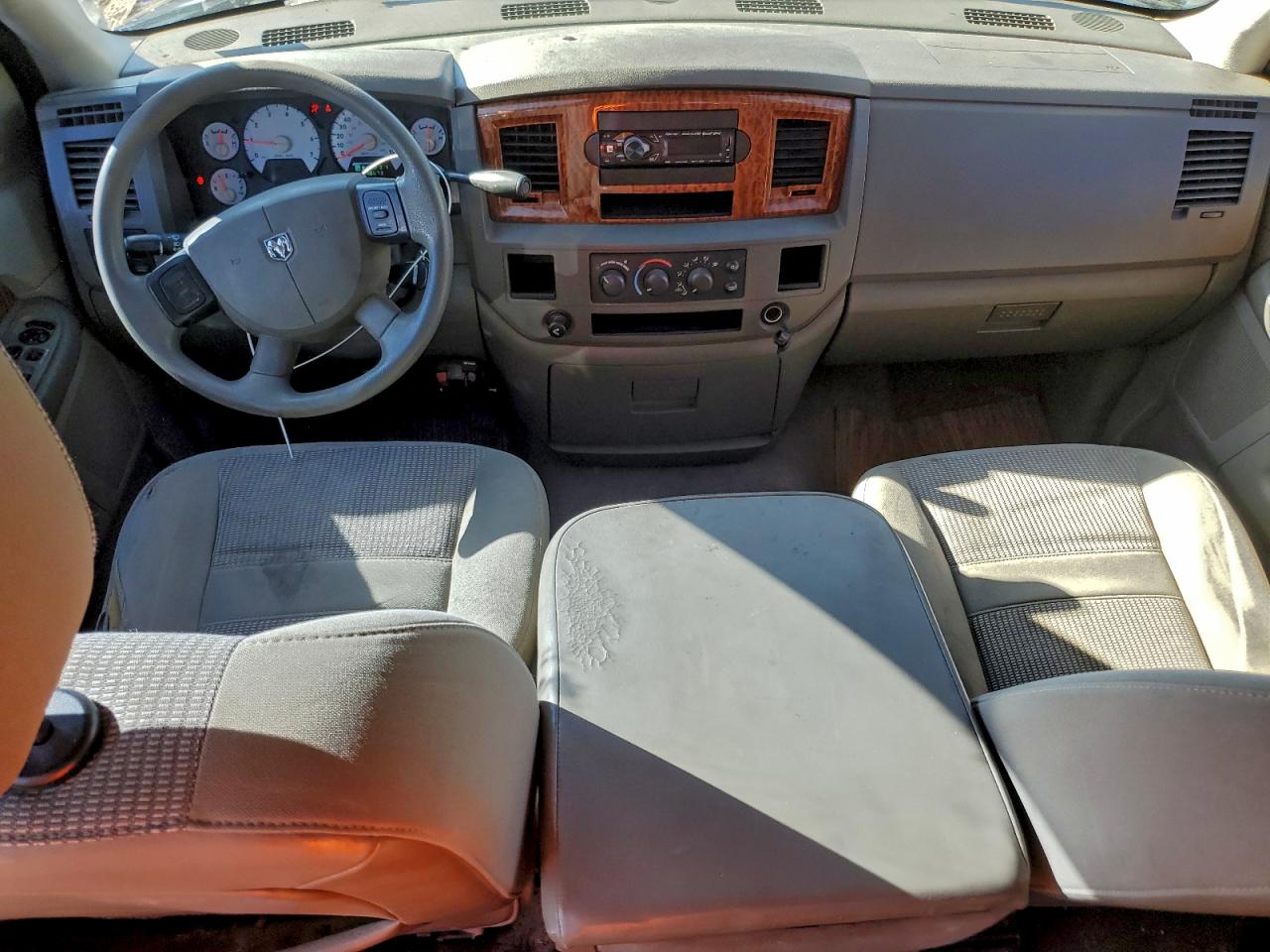 2006 DODGE RAM 1500 ST photo 8