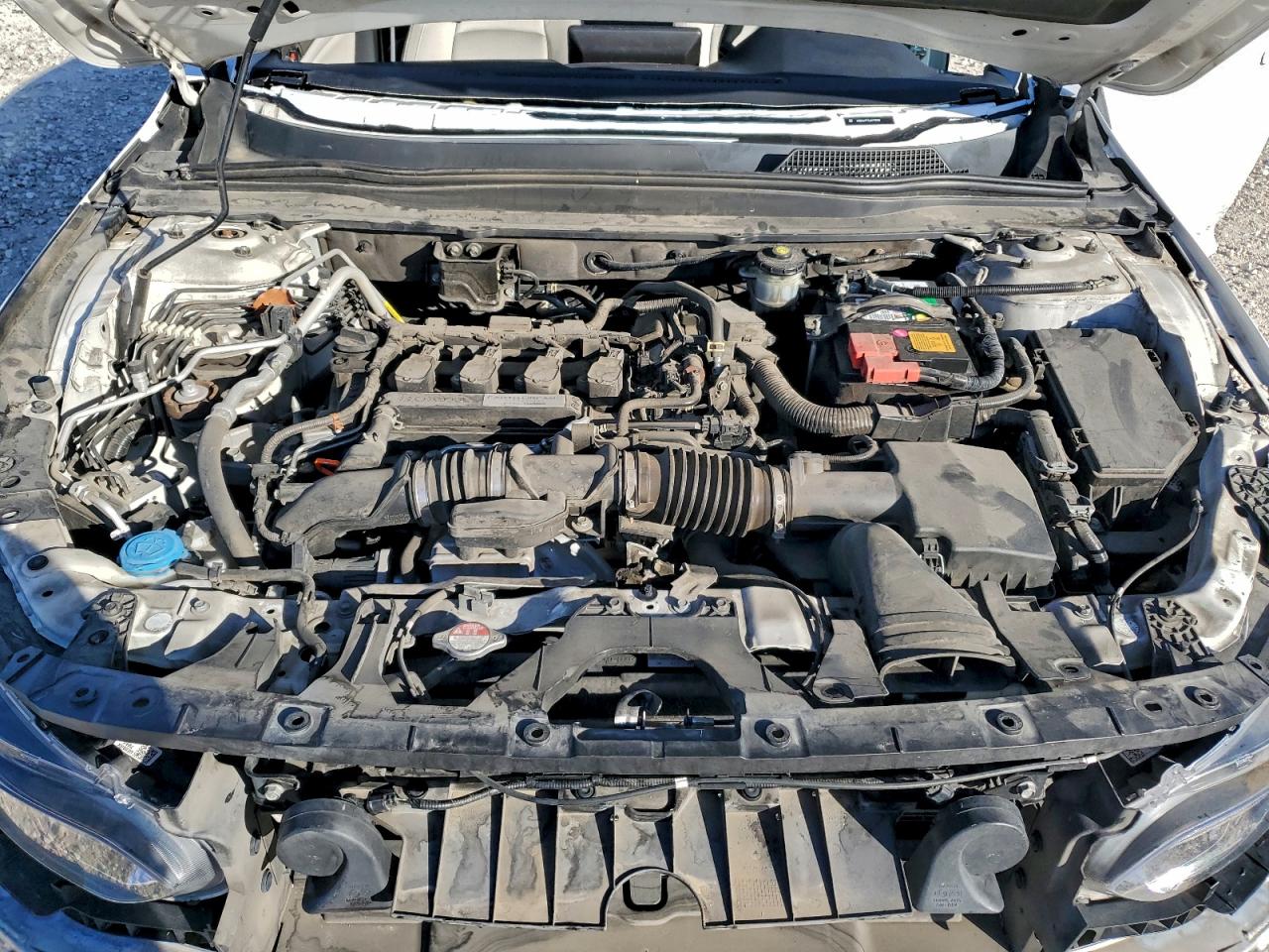 2018 HONDA ACCORD LX photo 11
