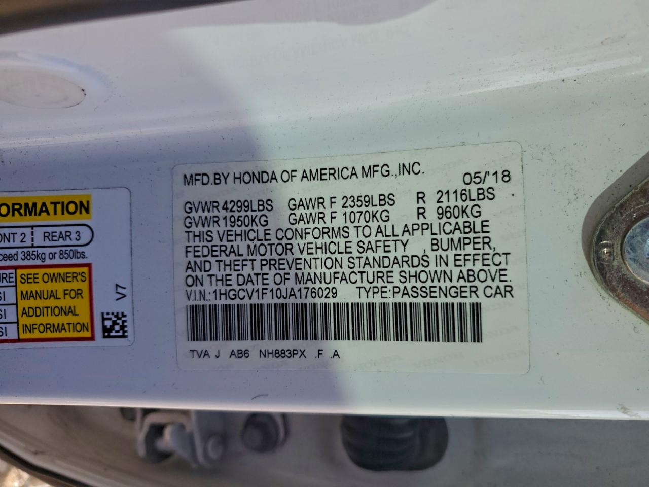 2018 HONDA ACCORD LX photo 13