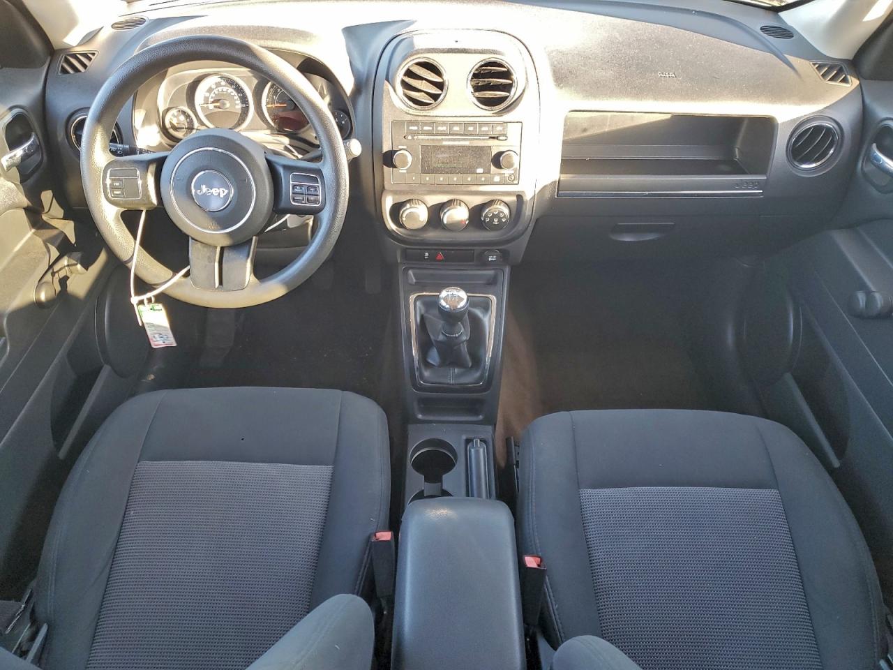 2014 JEEP PATRIOT SPORT photo 8