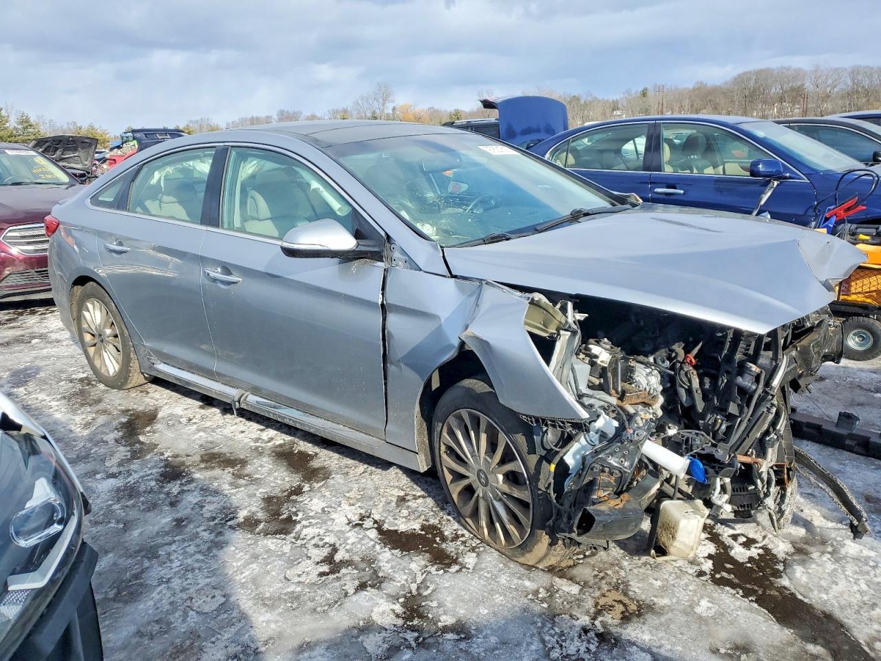 2015 HYUNDAI SONATA SPORT photo 4