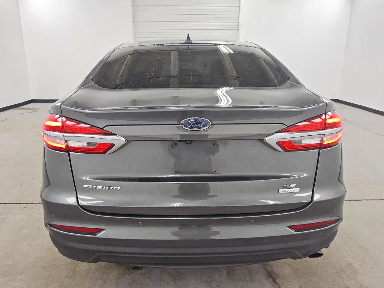 2020 FORD FUSION SE photo 11
