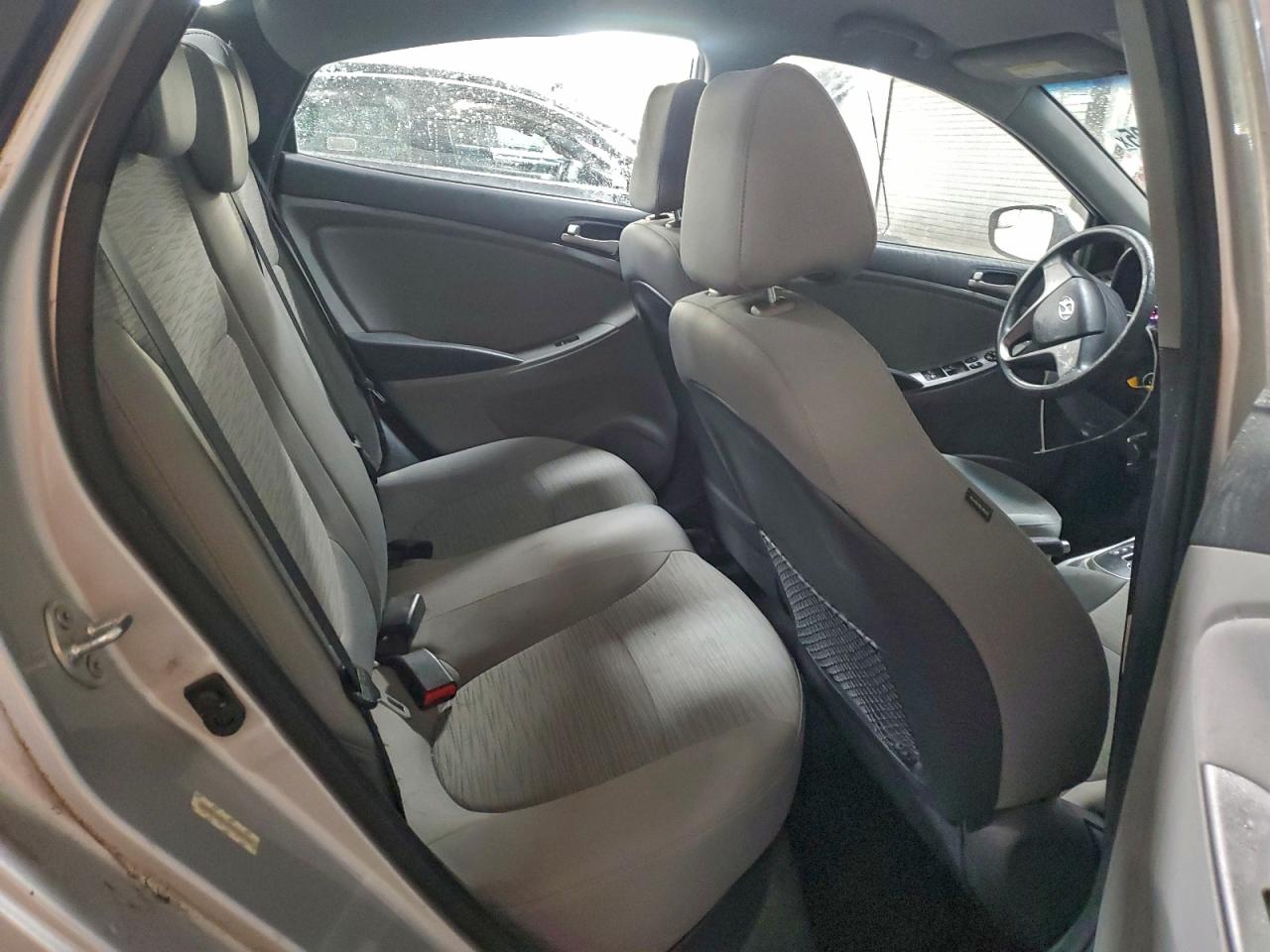 2015 HYUNDAI ACCENT GLS photo 10