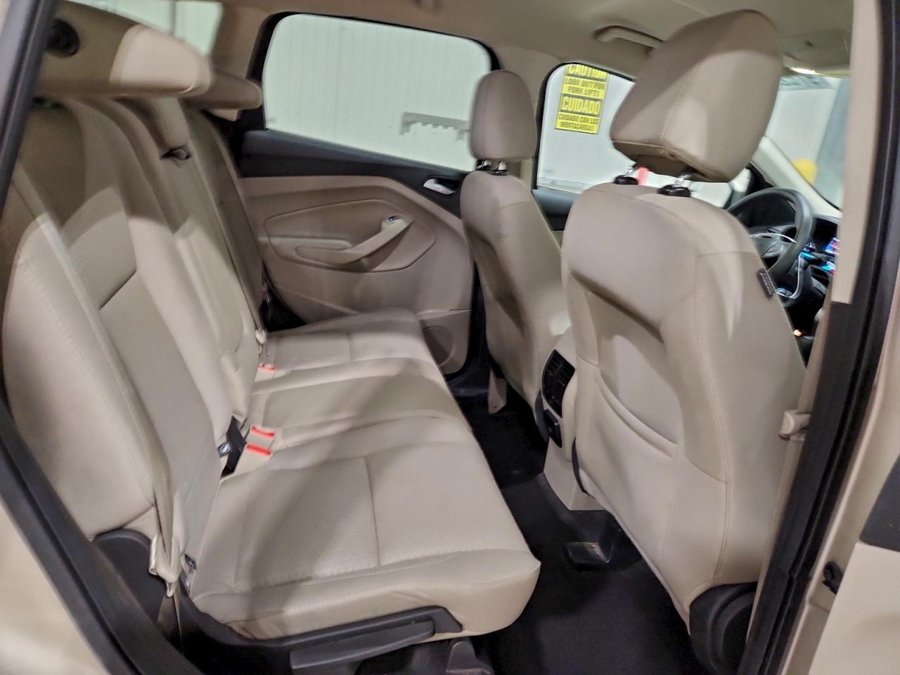 2017 FORD ESCAPE SE photo 11