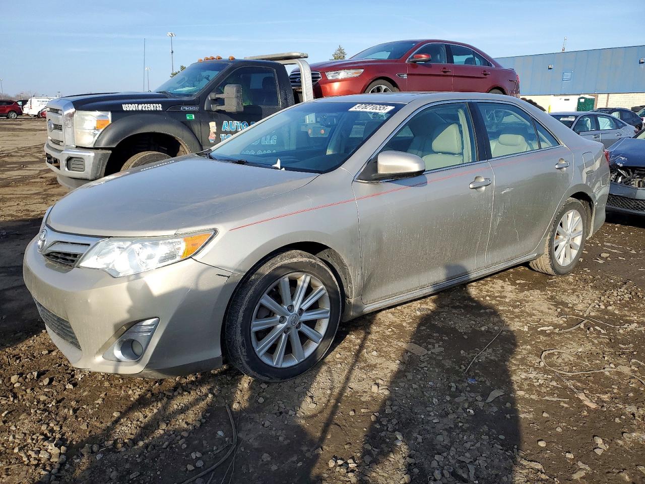 2014 TOYOTA CAMRY