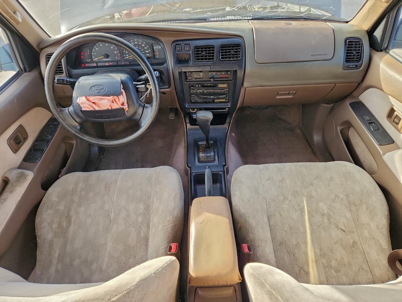 1996 TOYOTA 4RUNNER SR5 photo 8