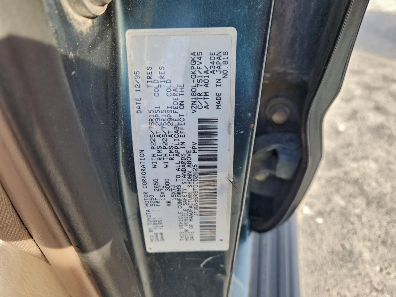 1996 TOYOTA 4RUNNER SR5 photo 13