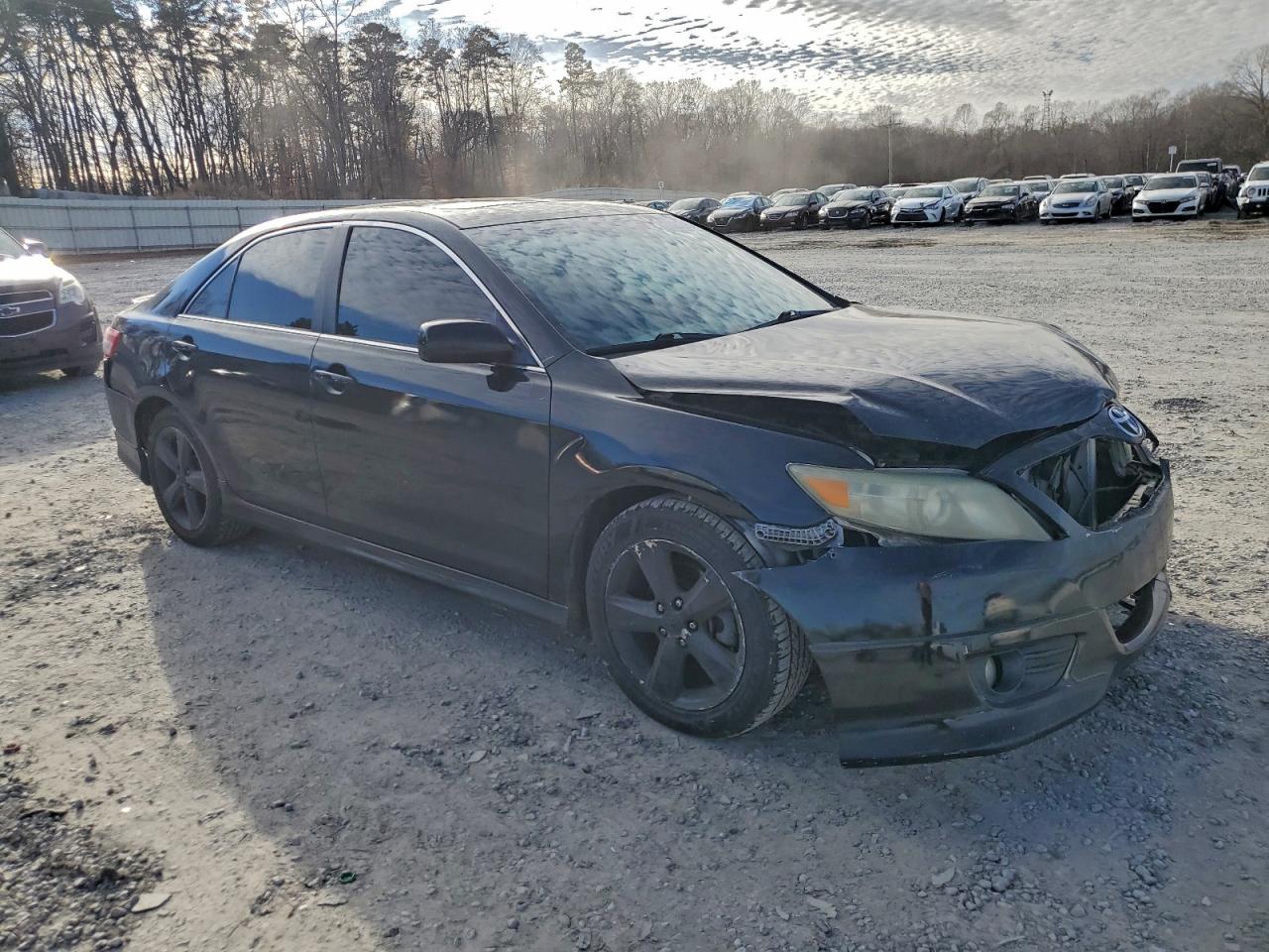 2011 TOYOTA CAMRY BASE photo 4