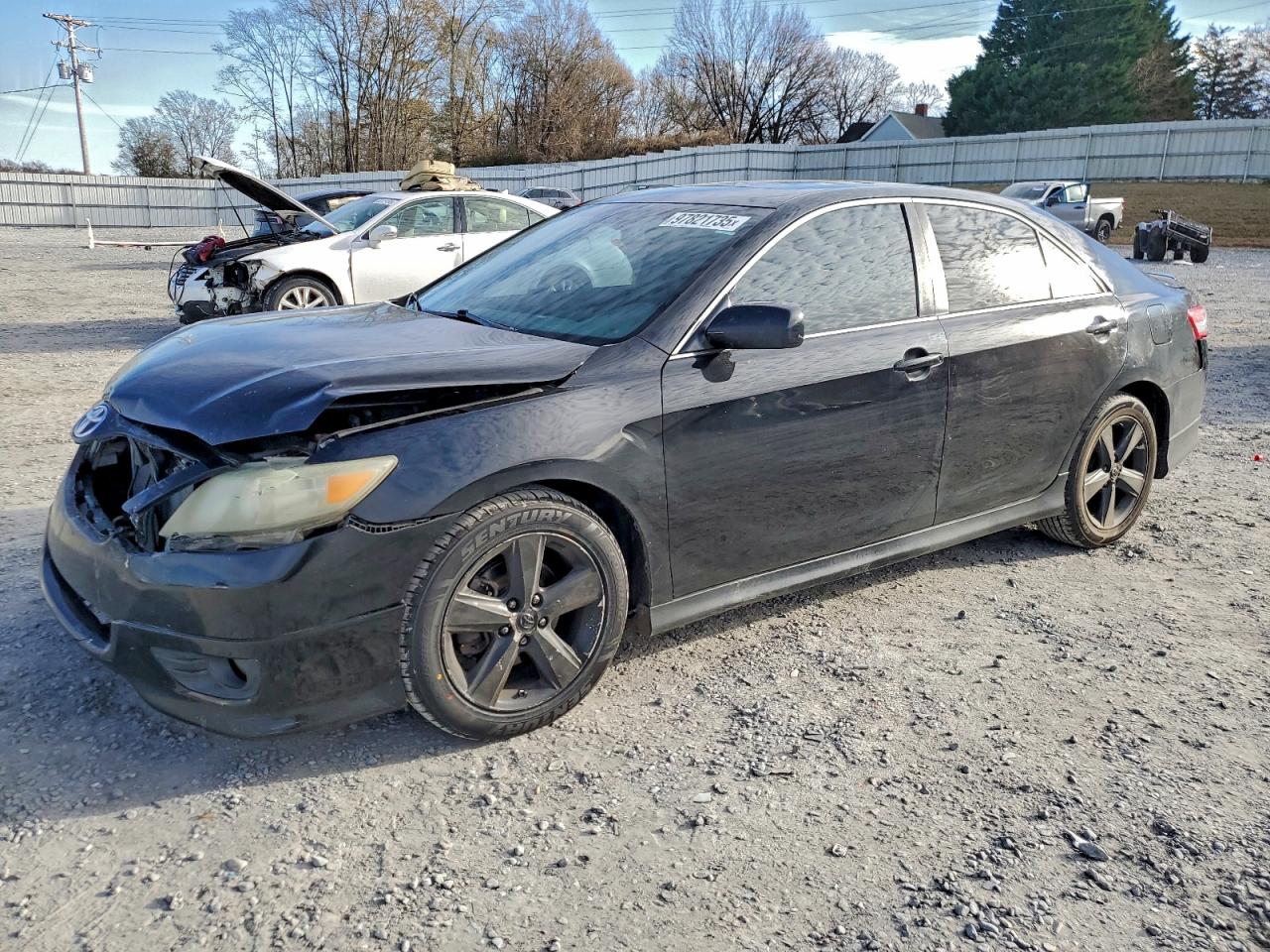 2011 TOYOTA CAMRY