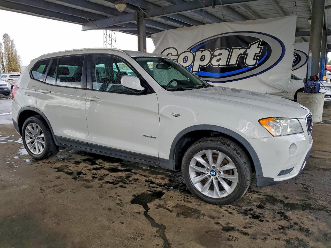 2013 BMW X3 XDRIVE28I photo 4
