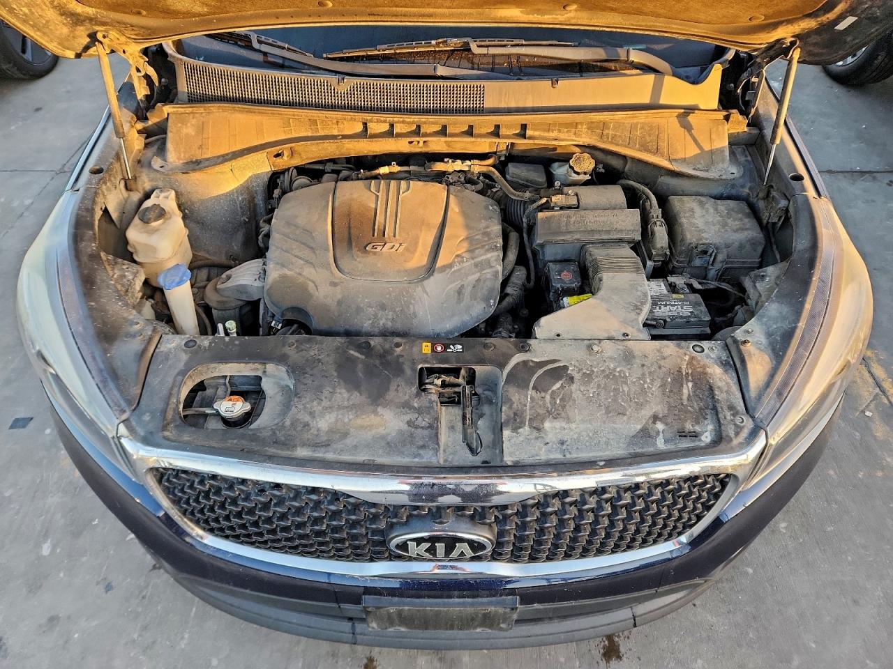 2017 KIA SORENTO photo 12