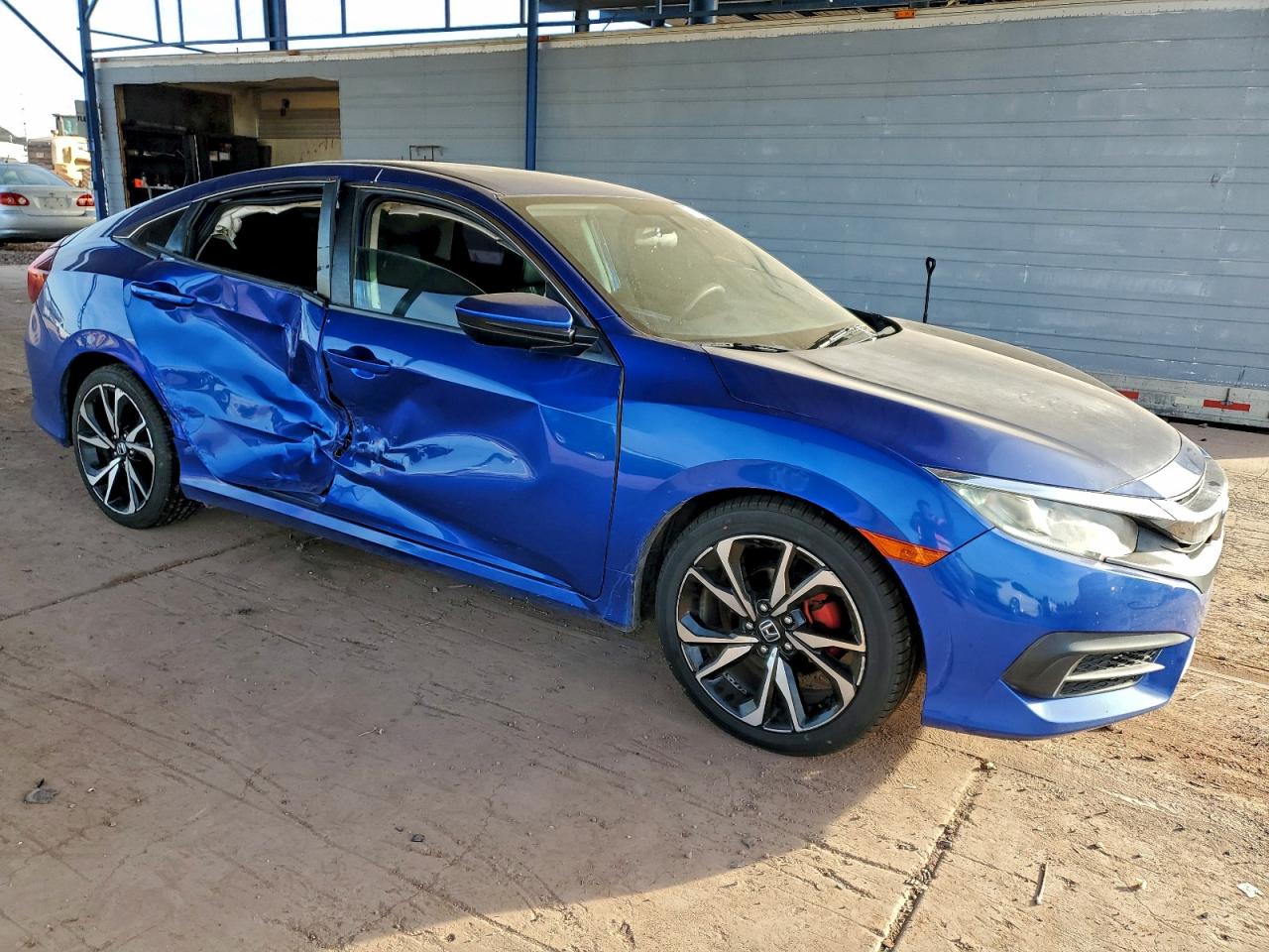 2017 HONDA CIVIC LX photo 4