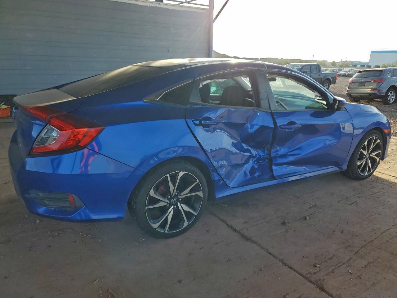 2017 HONDA CIVIC LX photo 3