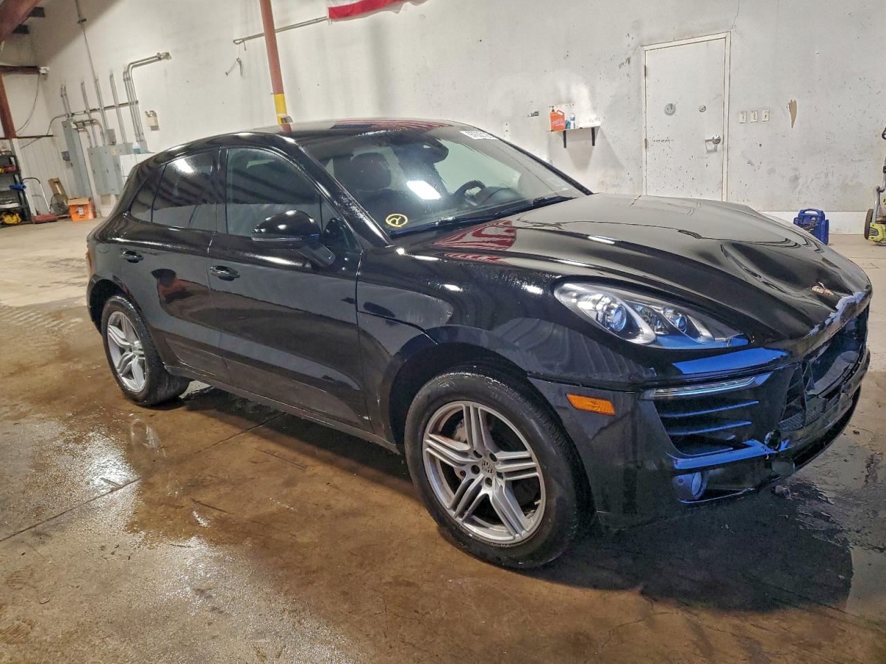 2015 PORSCHE MACAN S photo 4