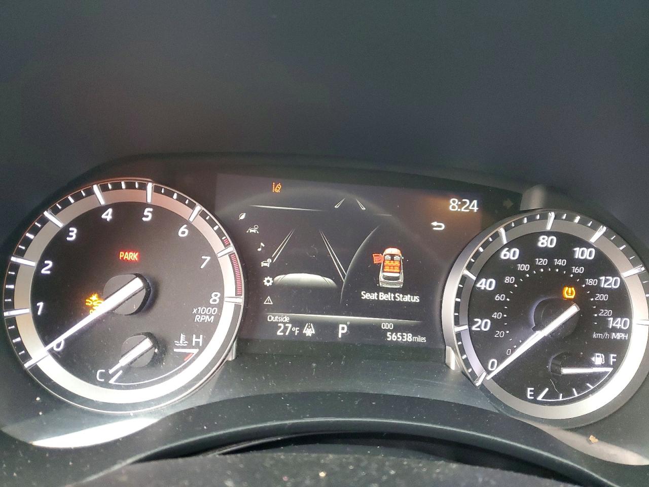 2022 TOYOTA HIGHLANDER XLE photo 9