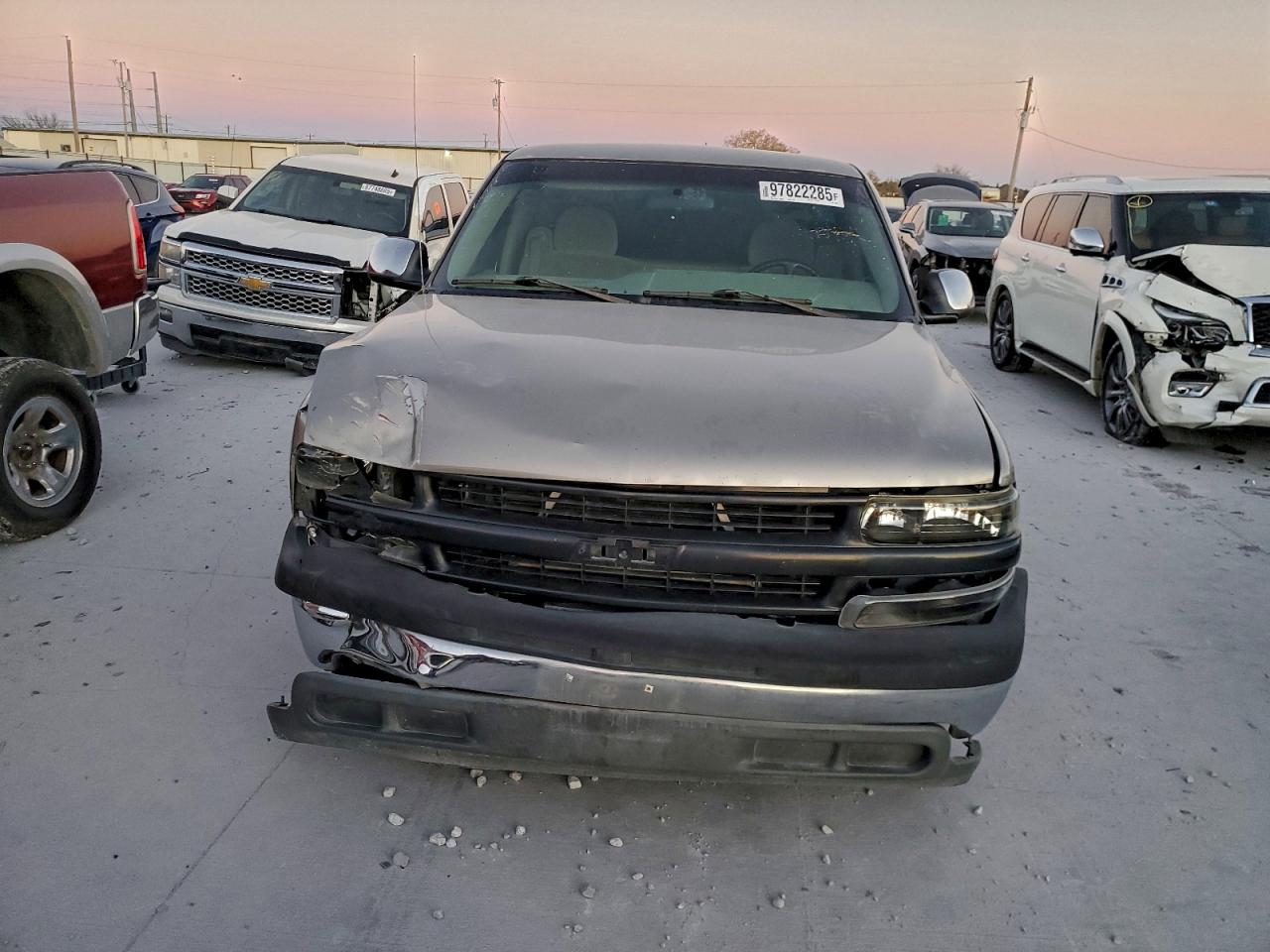 2002 CHEVROLET SILVERADO C1500 photo 5