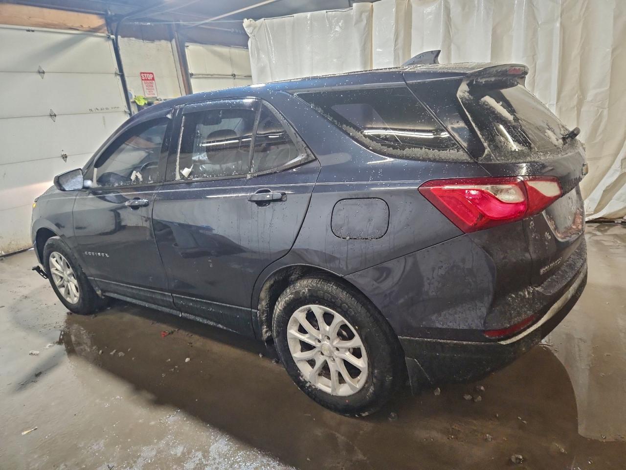 2018 CHEVROLET EQUINOX LS photo 2