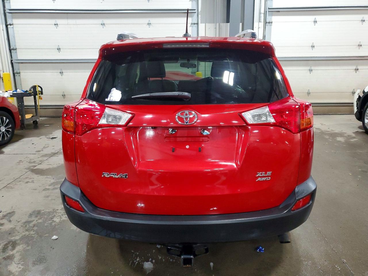 2014 TOYOTA RAV4 XLE photo 6