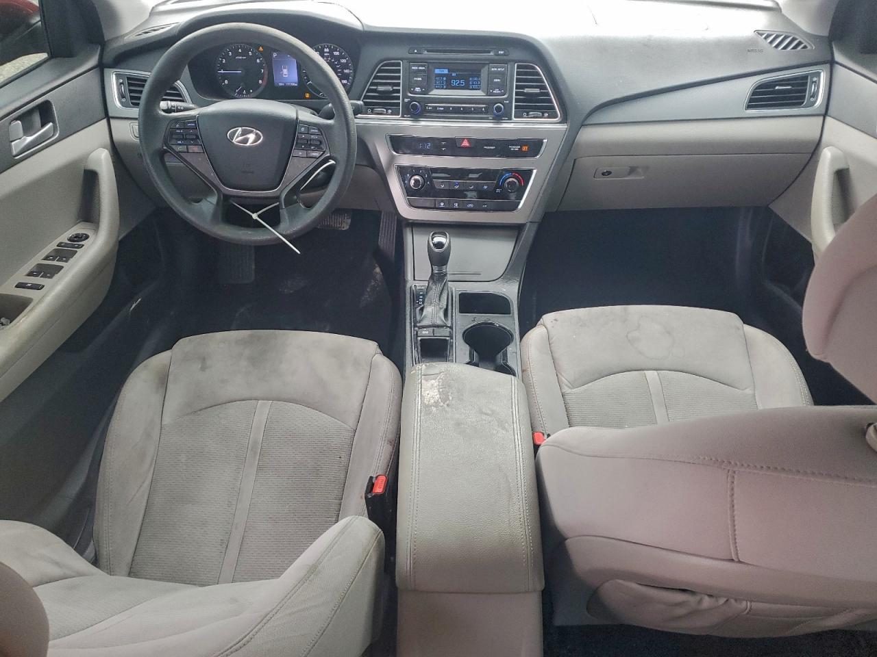 2015 HYUNDAI SONATA SE photo 8