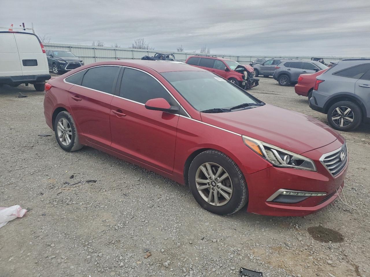 2015 HYUNDAI SONATA SE photo 4