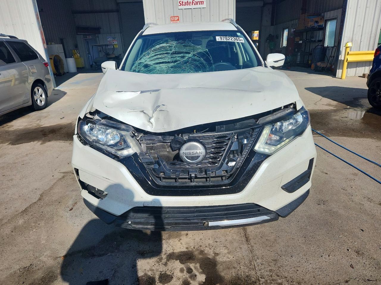 2020 NISSAN ROGUE S photo 5