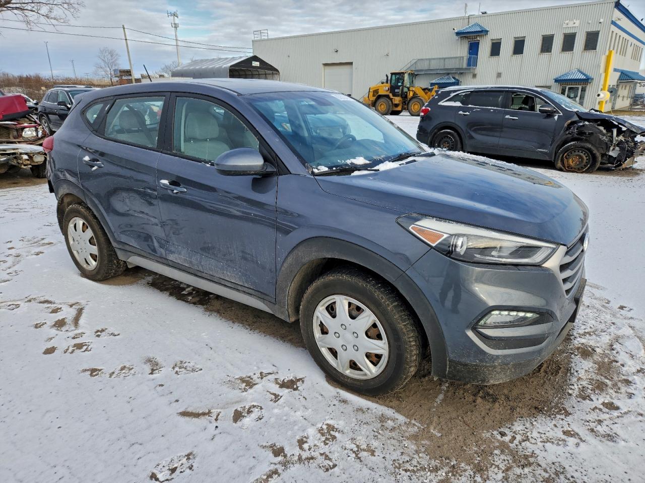 2017 HYUNDAI TUCSON SE photo 10