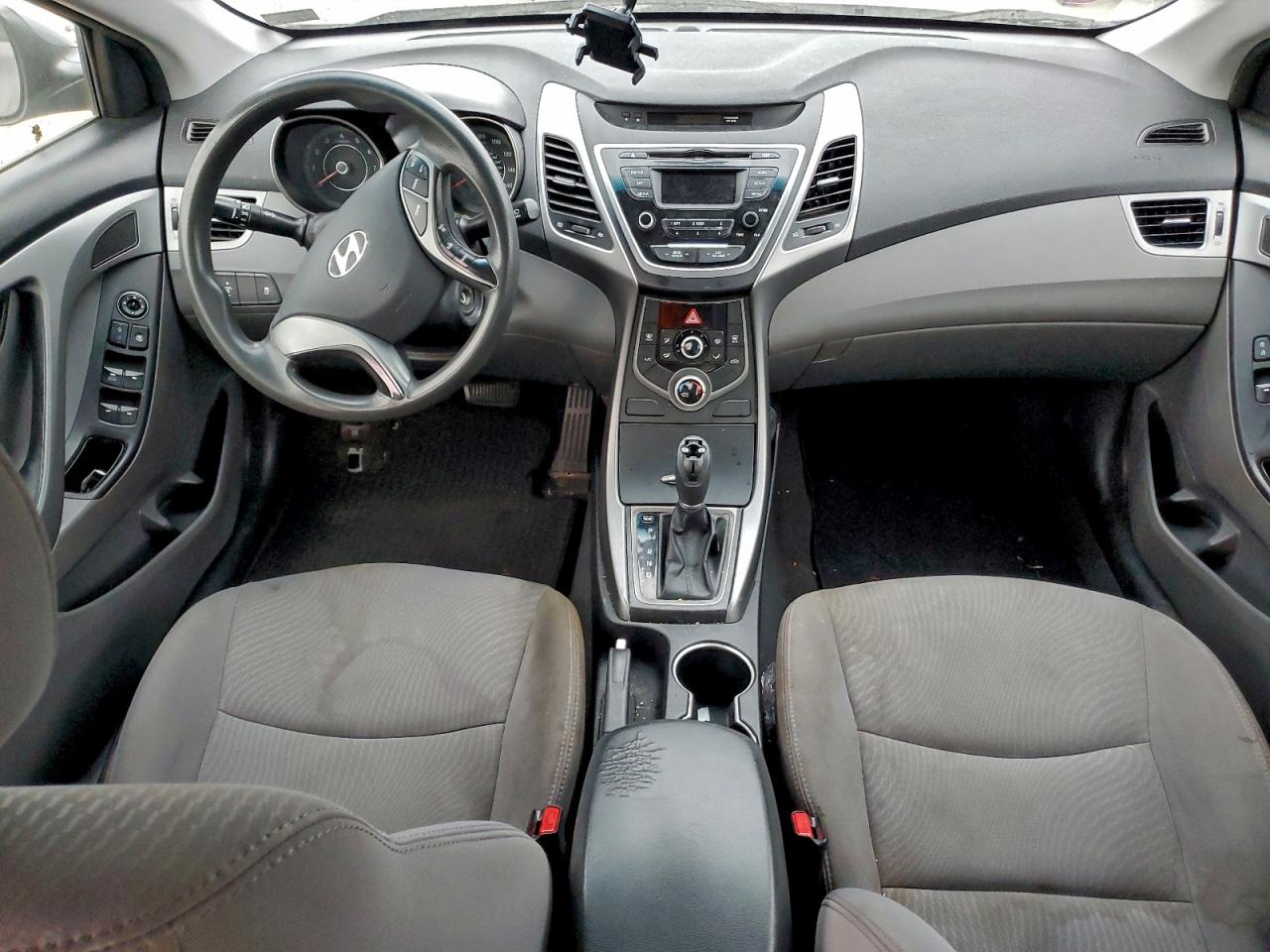 2014 HYUNDAI ELANTRA SE photo 8