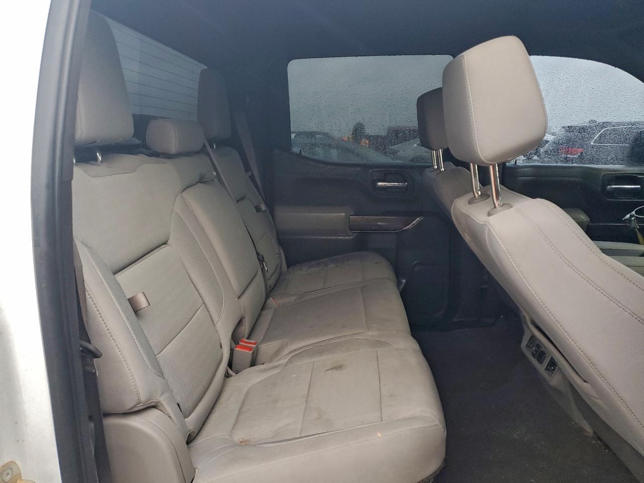 2019 CHEVROLET SILVERADO K1500 RST photo 10