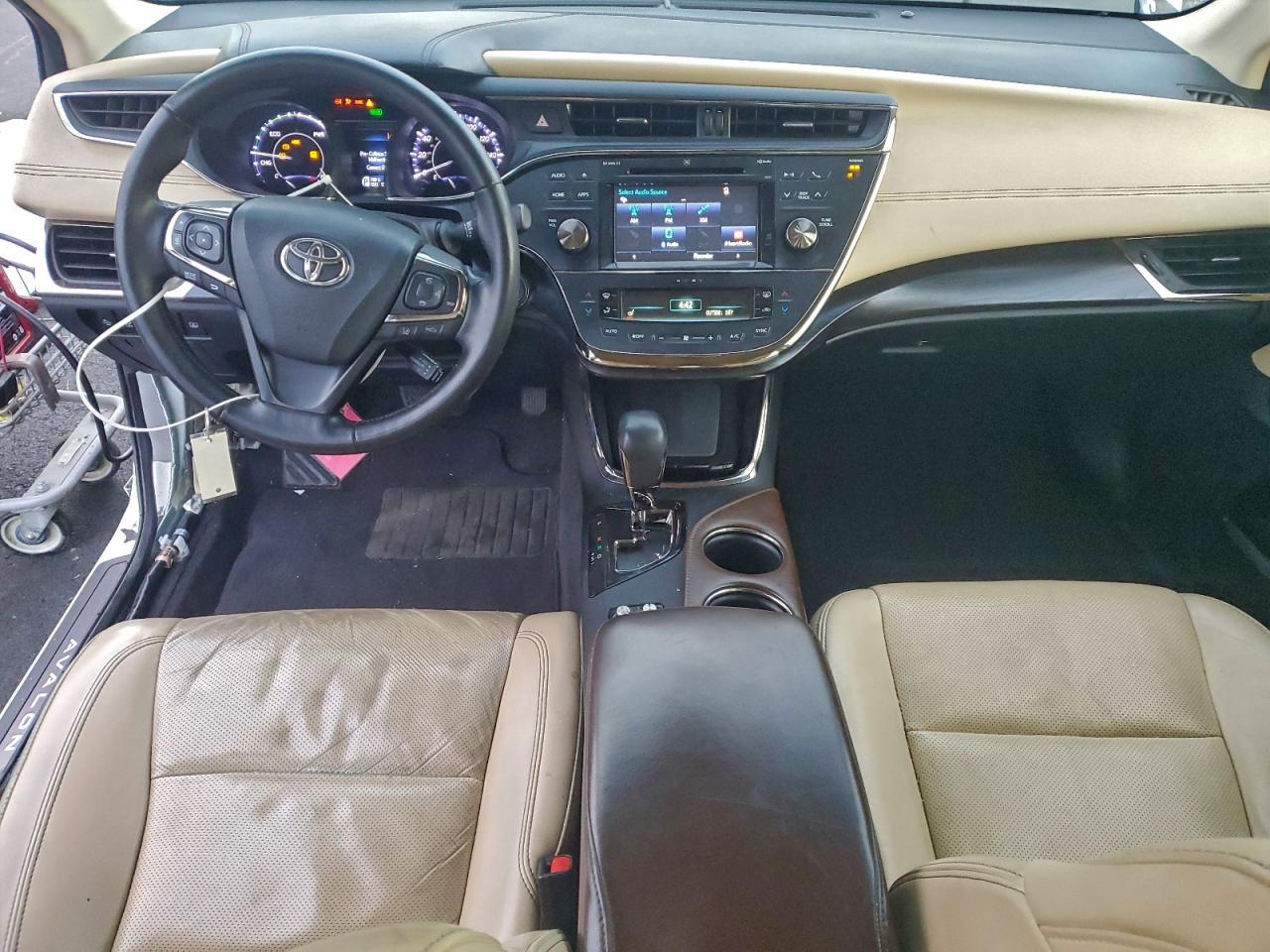 2016 TOYOTA AVALON HYBRID photo 8