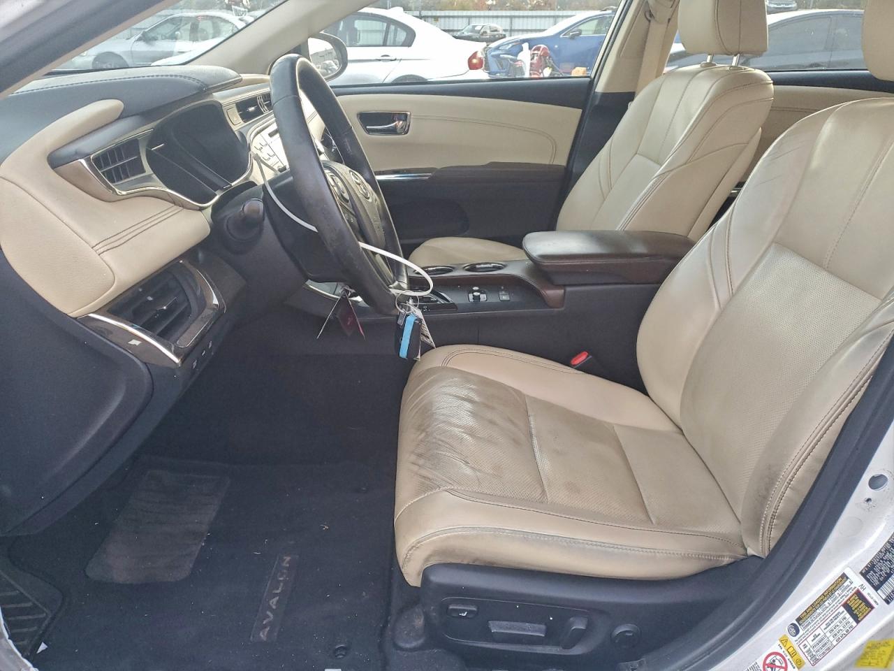 2016 TOYOTA AVALON HYBRID photo 7