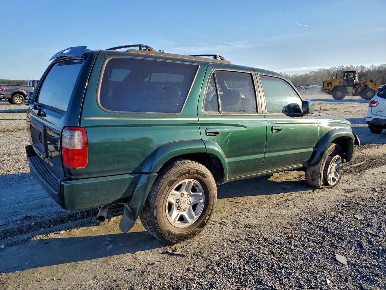 2000 TOYOTA 4RUNNER SR5 photo 3