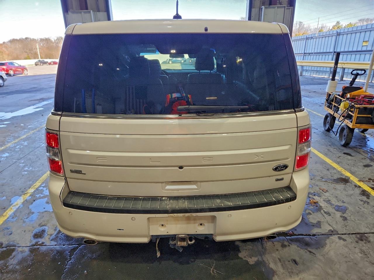 2016 FORD FLEX SEL photo 6