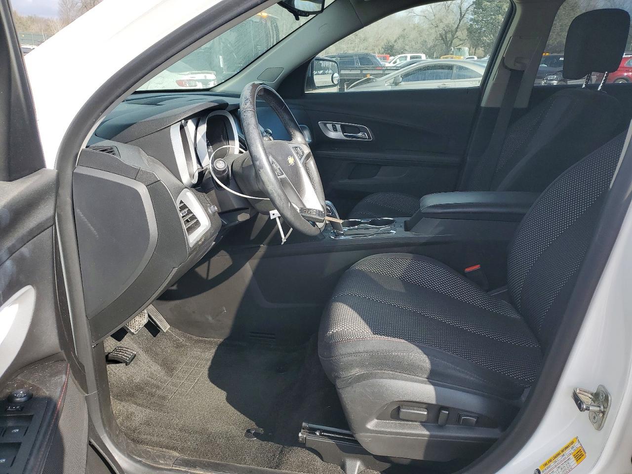 2015 CHEVROLET EQUINOX LT photo 7