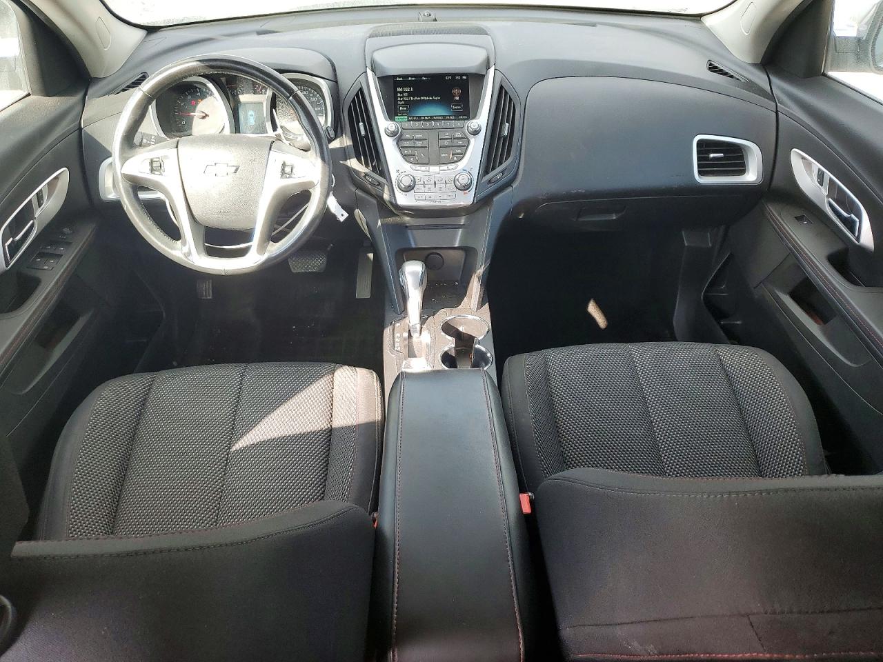 2015 CHEVROLET EQUINOX LT photo 8