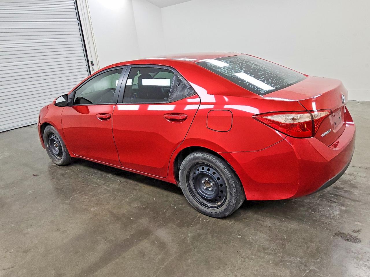2018 TOYOTA COROLLA L photo 2