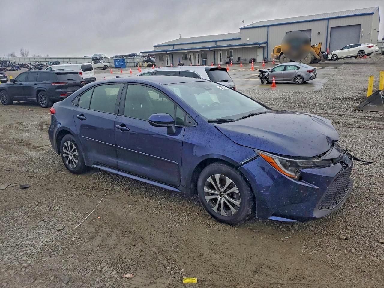 2022 TOYOTA COROLLA LE photo 4