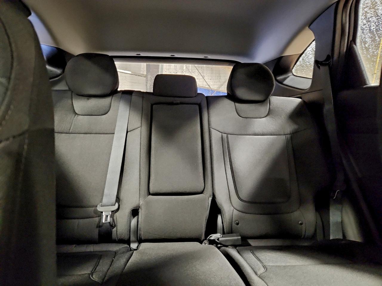 2026 HYUNDAI TUCSON SE photo 10