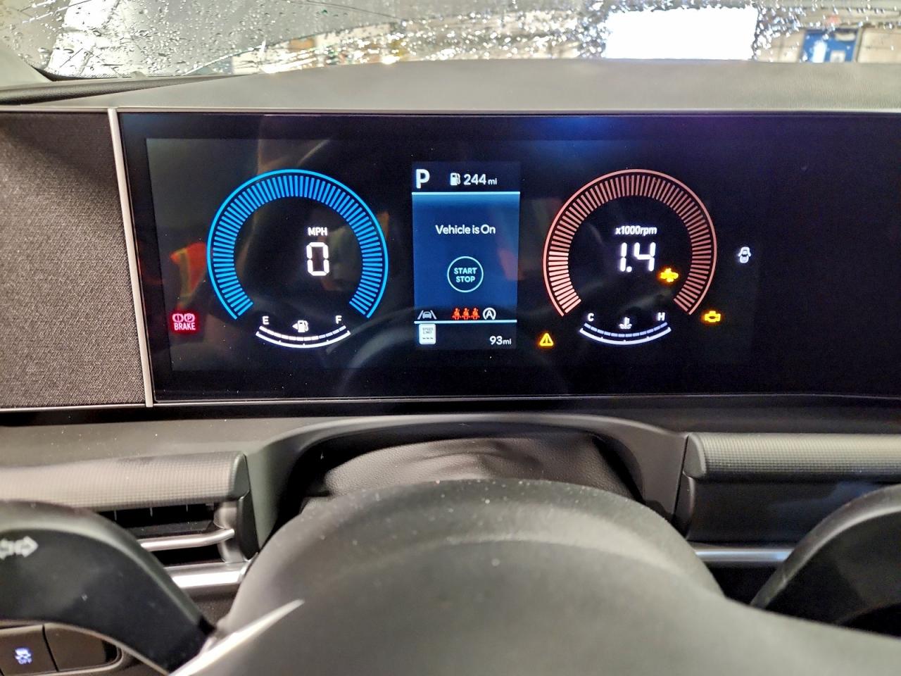 2026 HYUNDAI TUCSON SE photo 9
