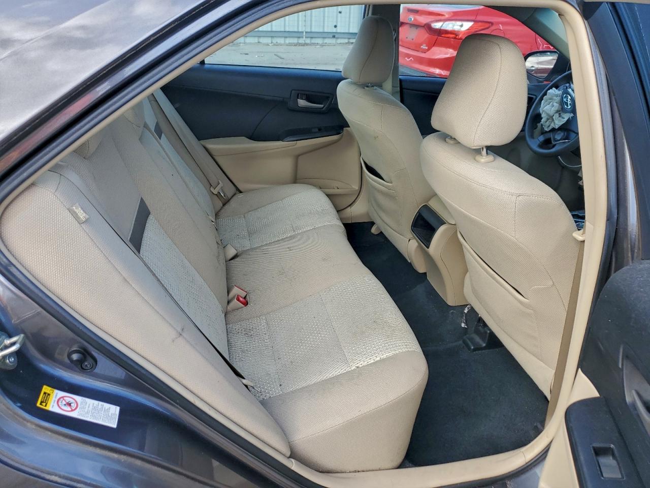2014 TOYOTA CAMRY L photo 19