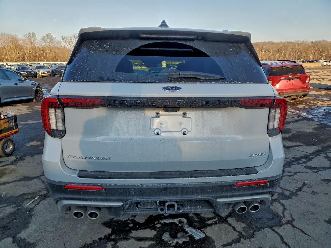 2025 FORD EXPLORER PLATINUM photo 6