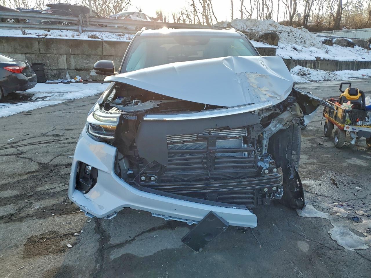 2025 FORD EXPLORER PLATINUM photo 5