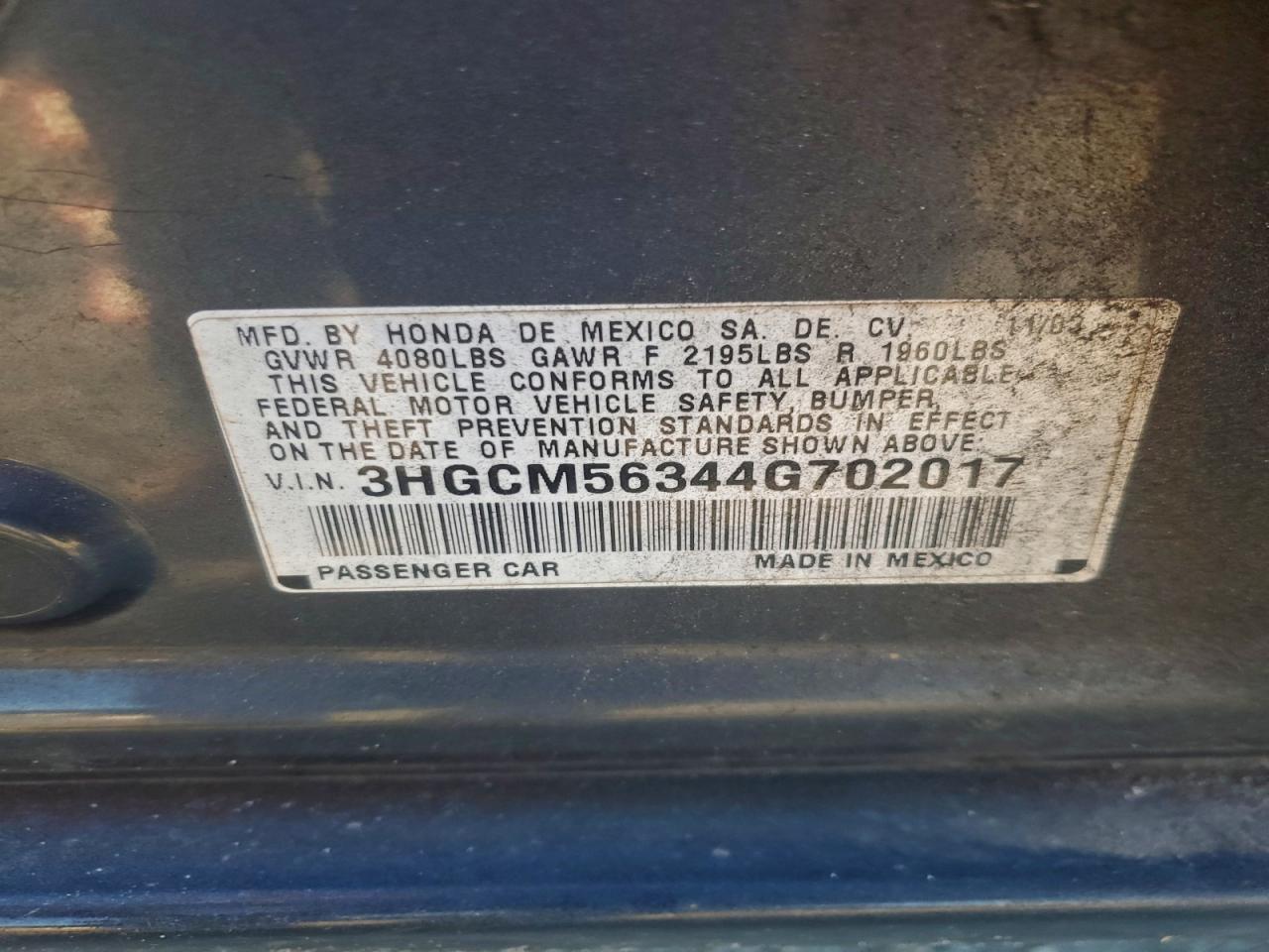 2004 HONDA ACCORD LX photo 12