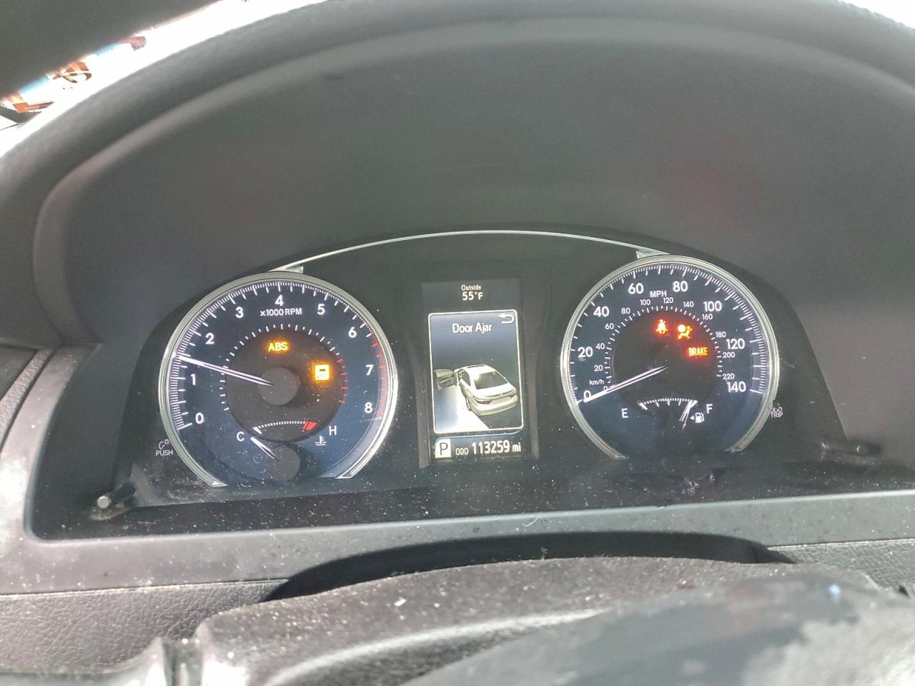2016 TOYOTA CAMRY LE photo 9