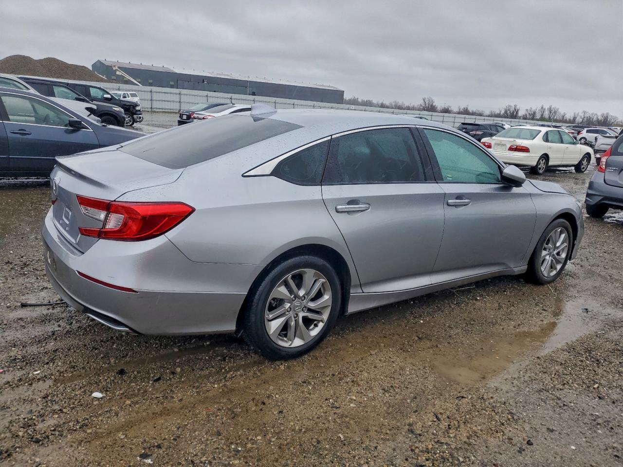 2020 HONDA ACCORD LX photo 3