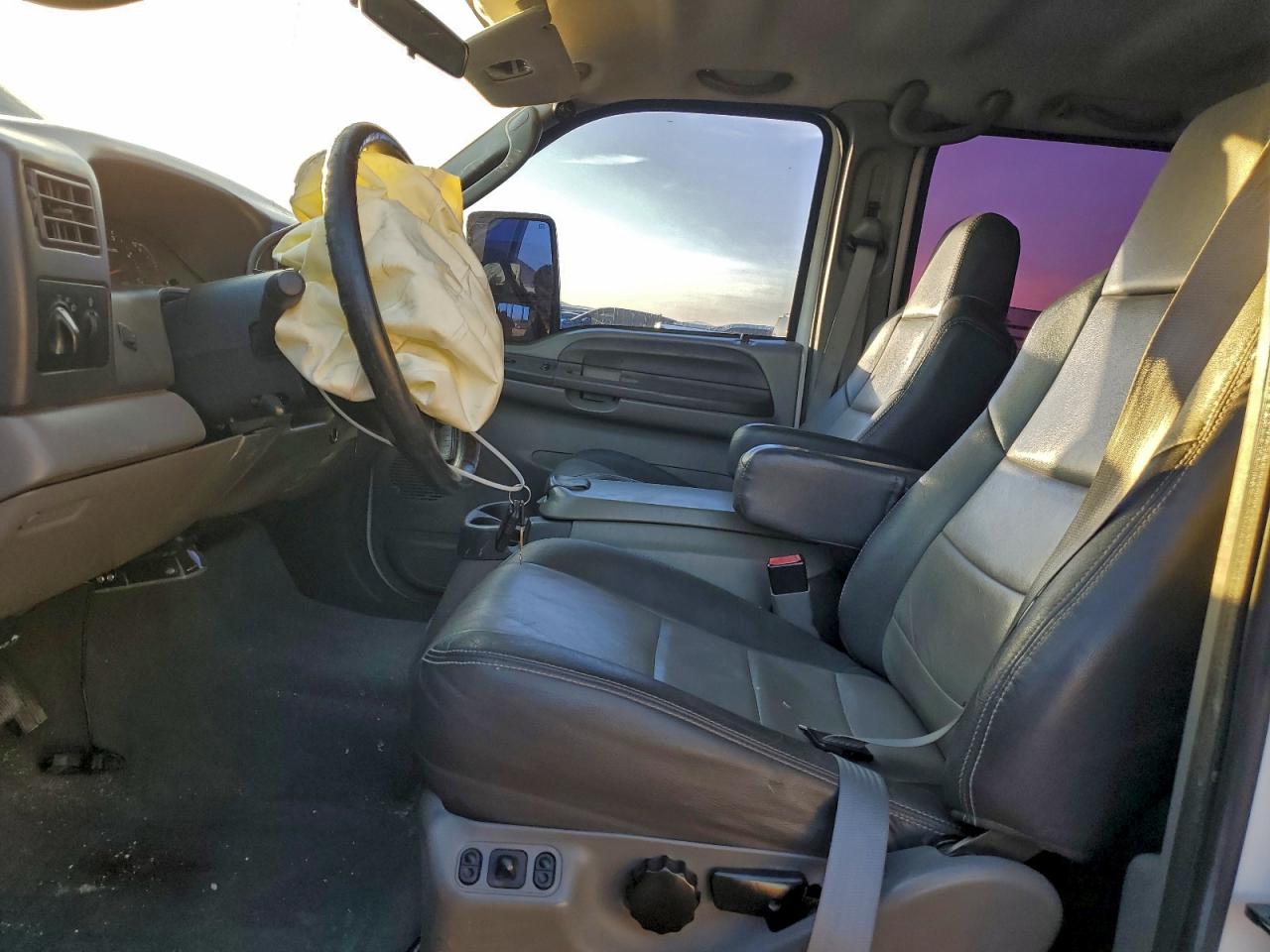 2004 FORD F250 SUPER DUTY photo 19