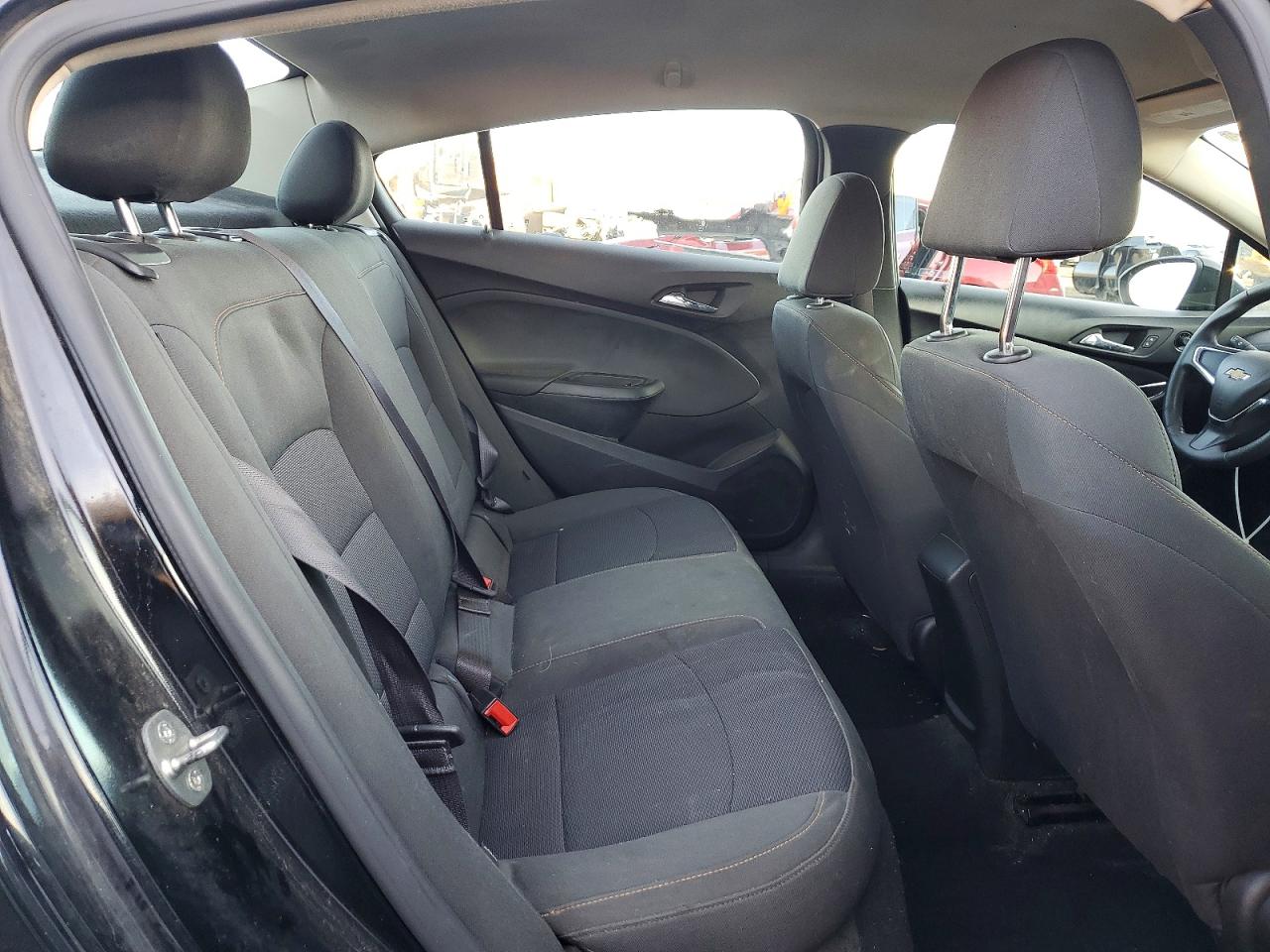 2016 CHEVROLET CRUZE LS photo 10