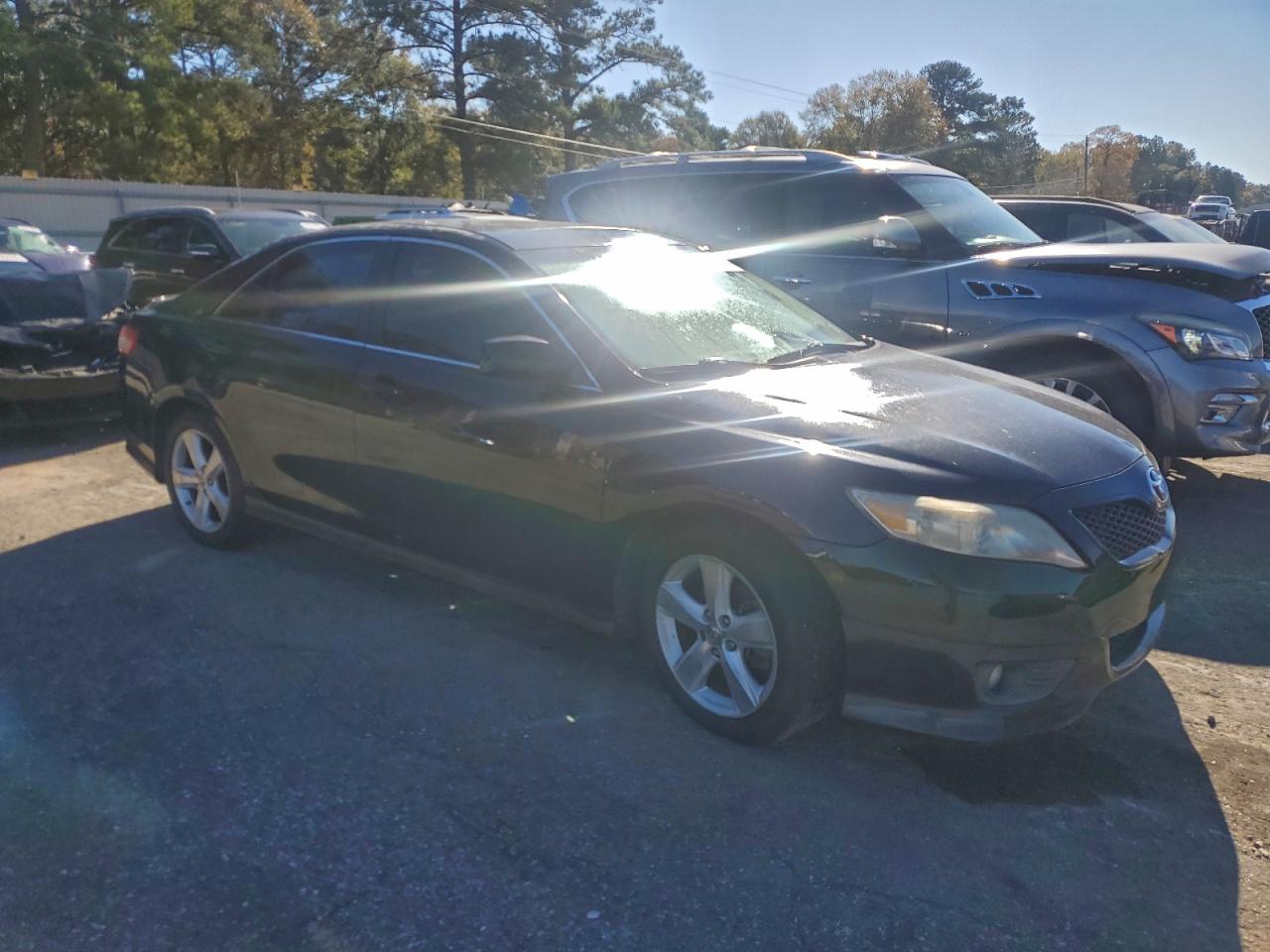 2011 TOYOTA CAMRY BASE photo 4